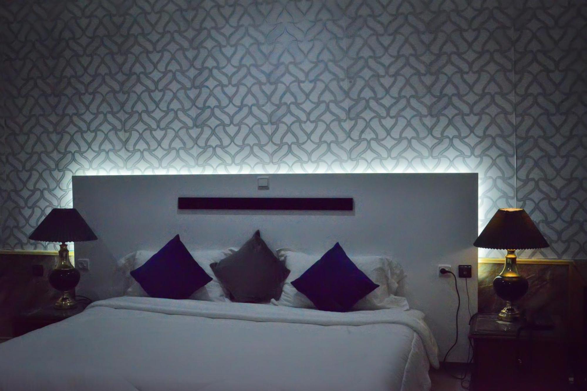 Free Zone Hotel Gzennaia ภายนอก รูปภาพ