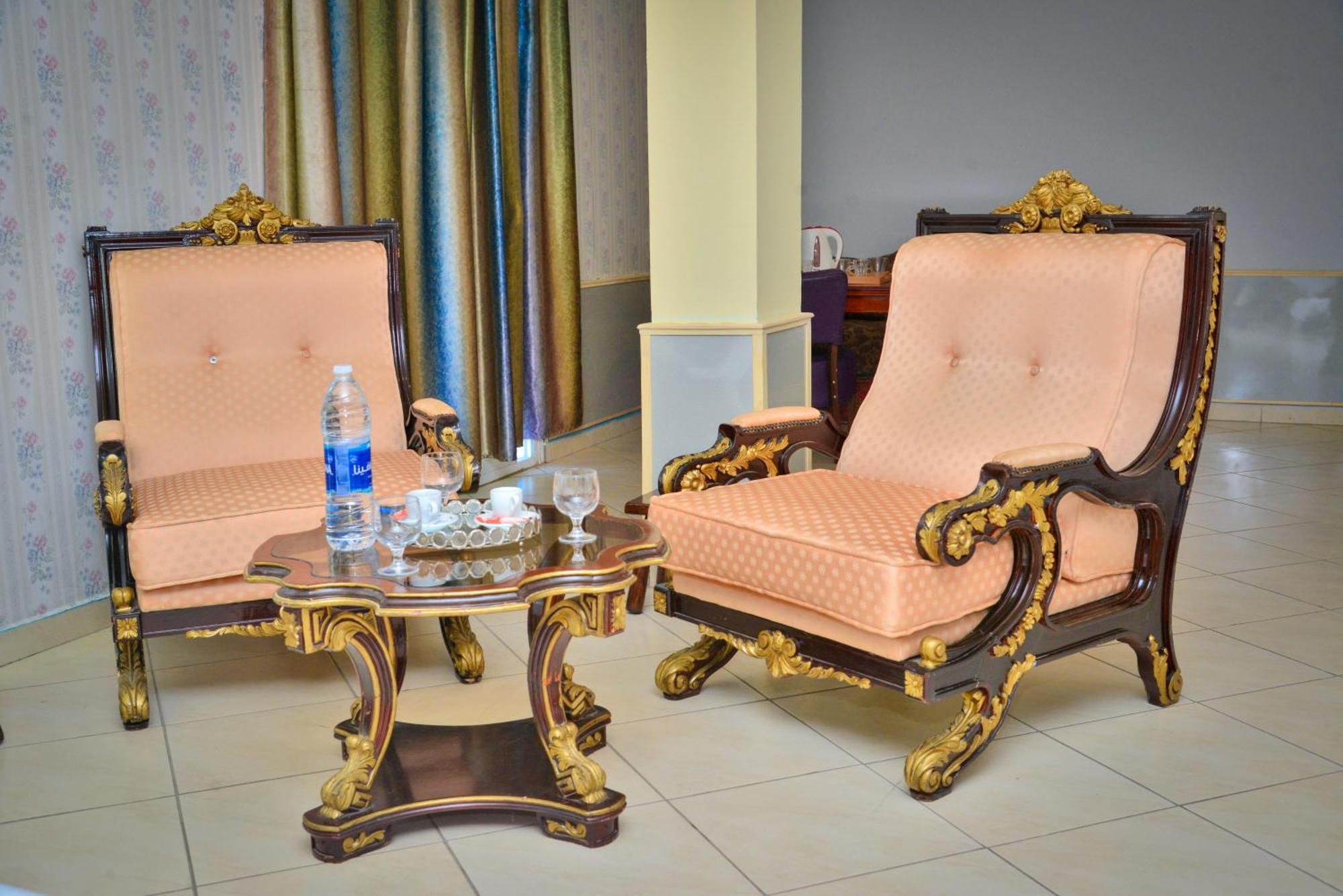 Free Zone Hotel Gzennaia ภายนอก รูปภาพ