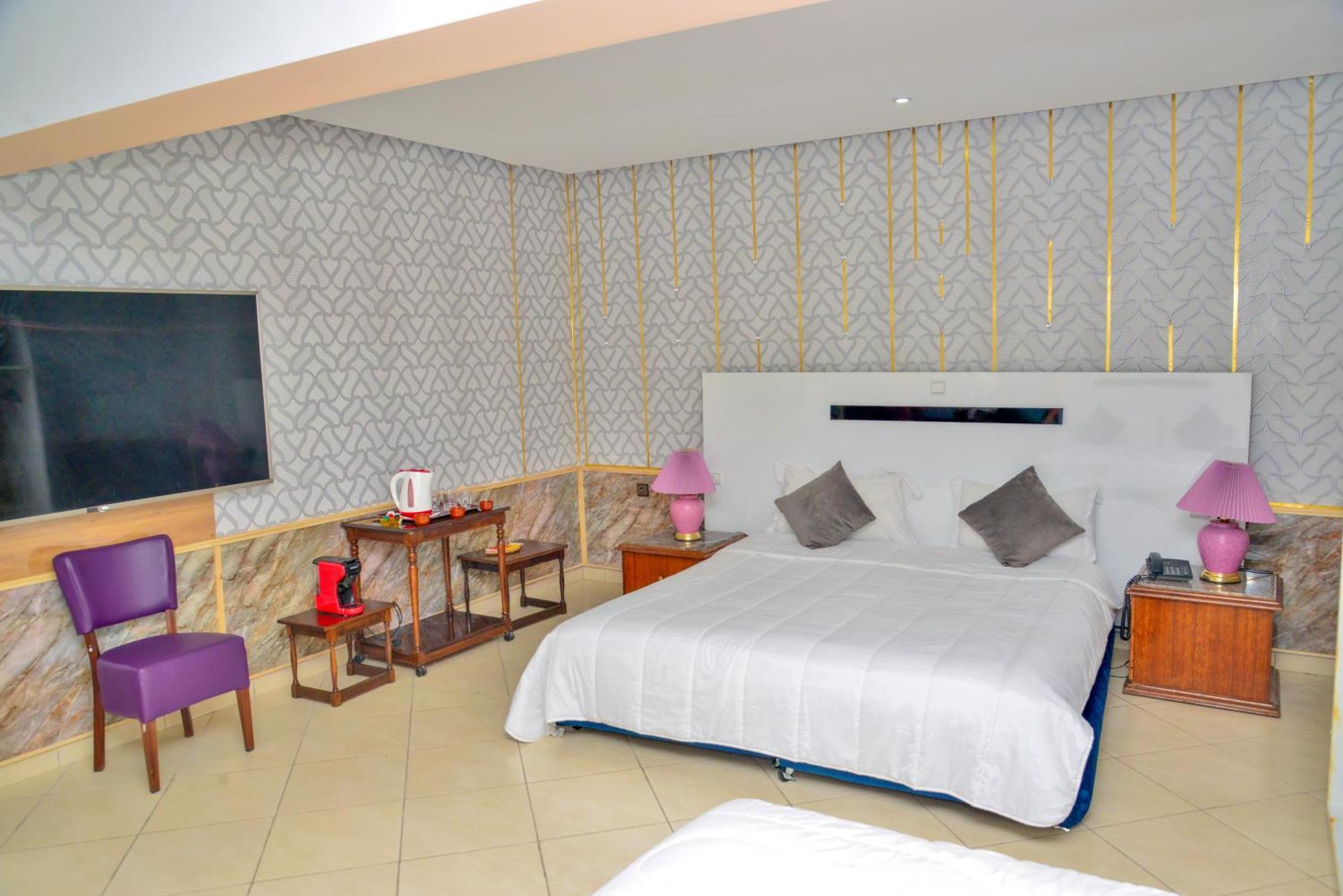 Free Zone Hotel Gzennaia ภายนอก รูปภาพ