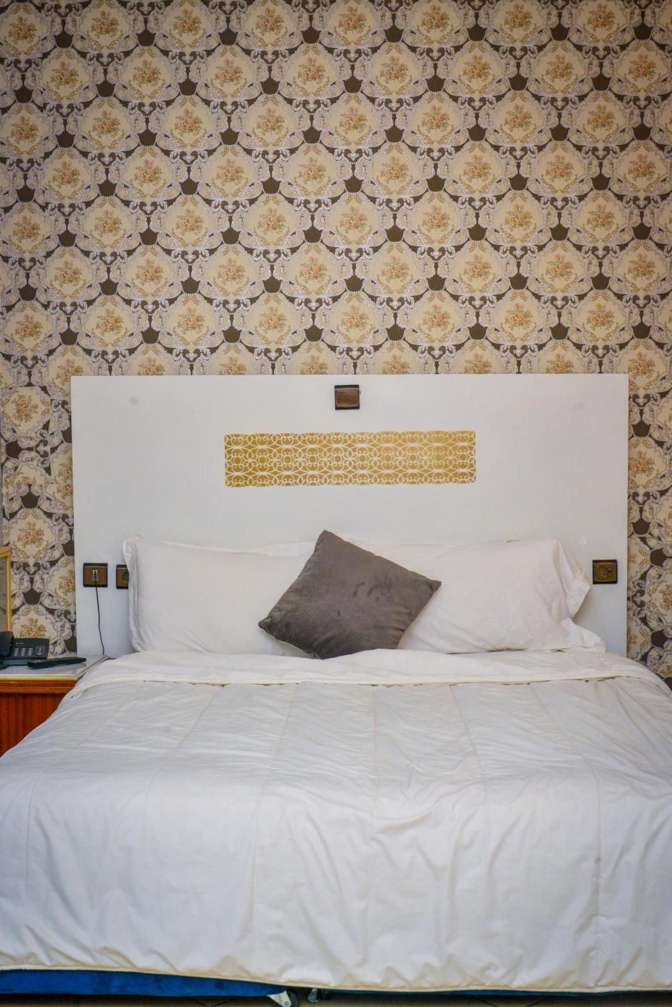 Free Zone Hotel Gzennaia ภายนอก รูปภาพ