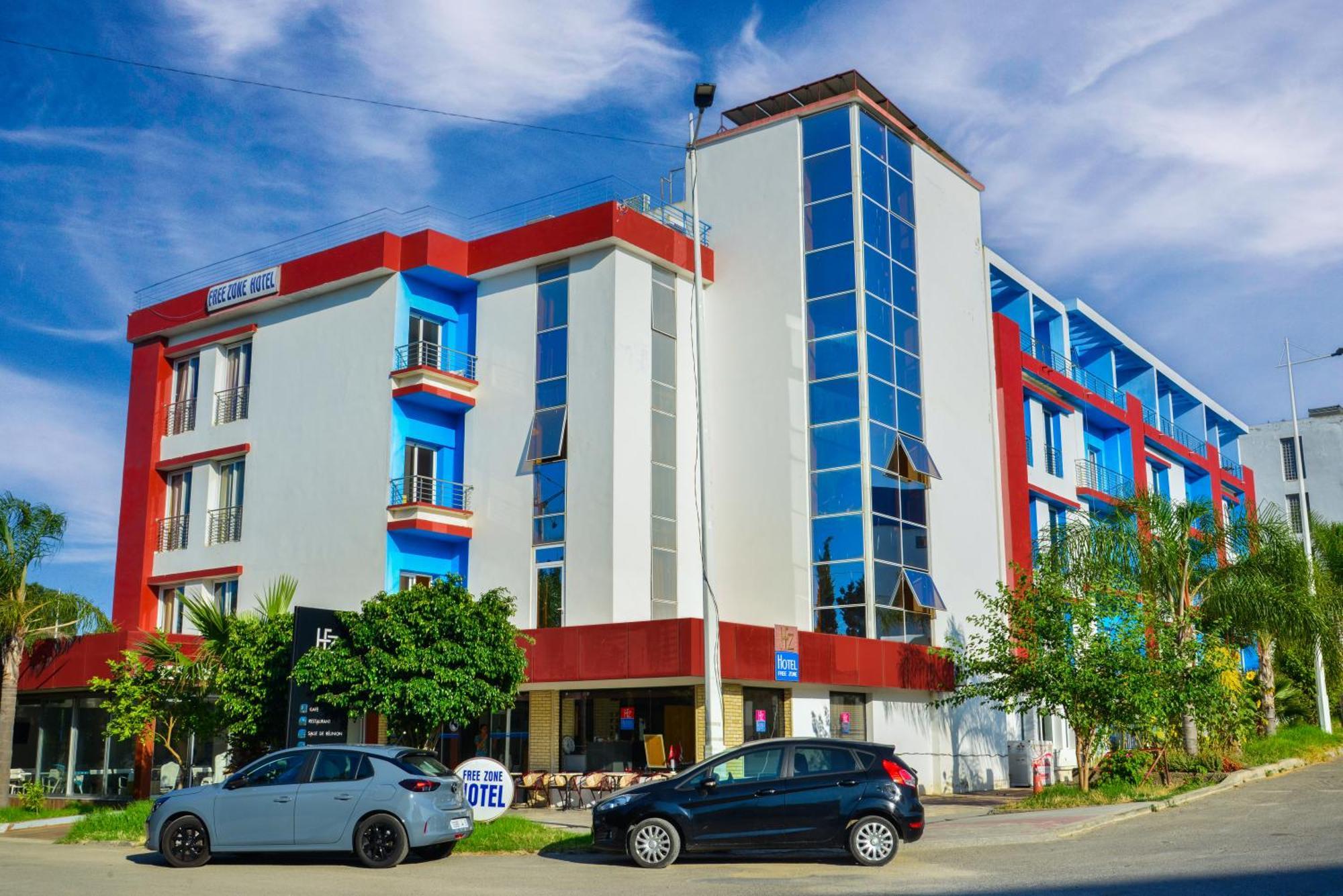 Free Zone Hotel Gzennaia ภายนอก รูปภาพ